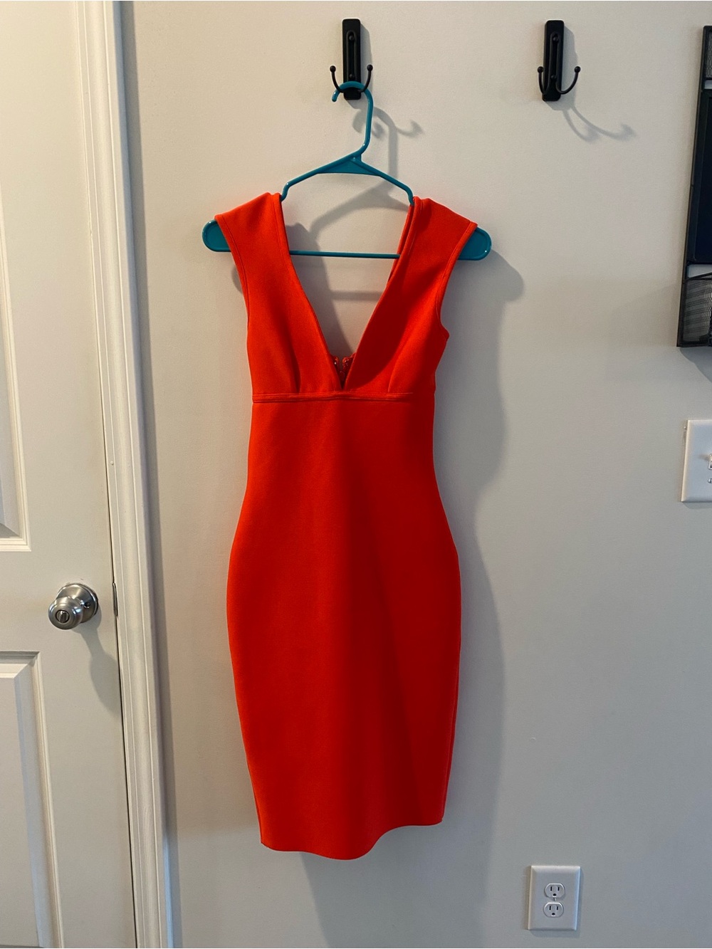 Sleeveless Deep V Red Bodycon Dress